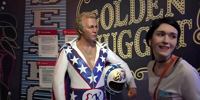 Ivy Is So Fun In Vegas. You Just Love How She Pees For You - Ivy Aura