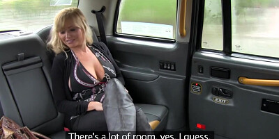 Bigtitted amateur sucking brit taxi cock pov