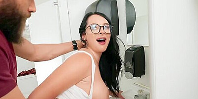 Perverted Chunky Girl In Glasses Gets Plo - Xander Corvus And Macey Jade
