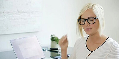 Secretary Kate England Gets Anal From Client