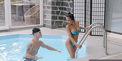 Max And Pollys Blowjob Trailer - Polly Pons And Max Dior