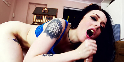 A bitch with tattoos that loves cock is getting cumshot in her mouth