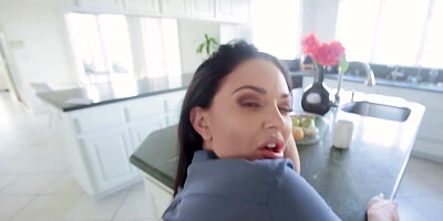 Boy learns about sex thanks to big-boobied brunette stepmom