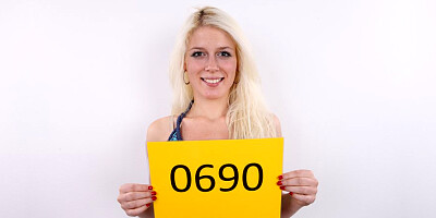 CZECH CASTING - SANDRA (0690)