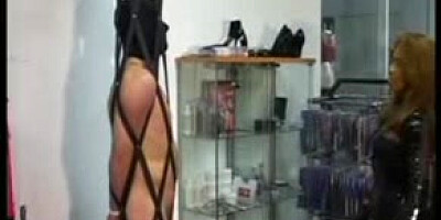 Domme Noa - Gimp for Sale