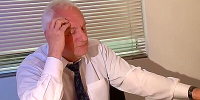 British Slut Alyssa Divine Submits Her Pussy To A Horny Dude