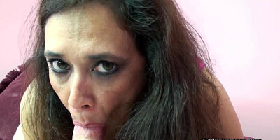 Curvy Step mother I'd like to fuck Alesia Enjoyment licks balls and sucks ding-dong