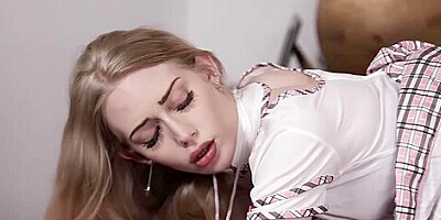 Face Fuck Xxx With Magnetic And From With Emma Starletto And Ryan Mclane