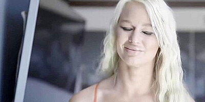 London River And Adira Allure - Horny Pussy Fingered By Stepmom