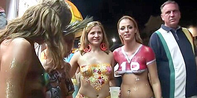 Body Paint Key West Chicks - Public Erotic Video