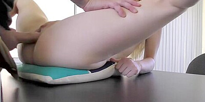 Tender Fem At Money Dirt