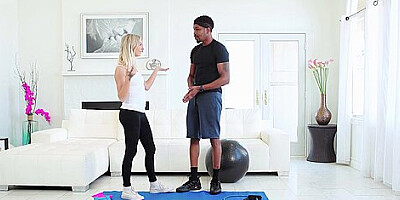 Dainty Hd Sex With Chloe Temple And Chloe S