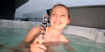 Underwater Jacuzzi Snow Day Glass Dildo Fun With Tiny Lolly