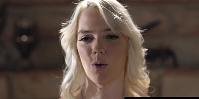 ADULT TIME - Jane Wilde and Kenna James' Sneak Away For PASSIONATE LESBIAN FUCKING!