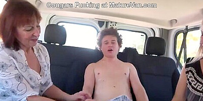 Mature Van - Thrilled Dona - Car Bj