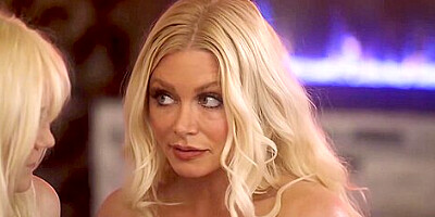 Stepdaughter Seduced By Stepmom - Bella Bends And Chloe Foster