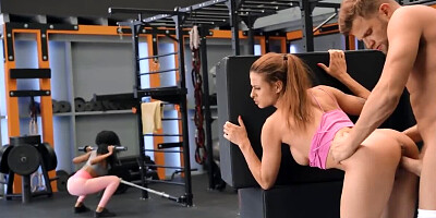 Vince Karter makes it with sportswomen Billie Star and Tina Fire