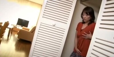 Ikumi Kondo - Sultry String Up