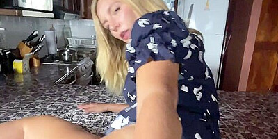 Mona Wales – Fucking Your Step mom In The Kitchen