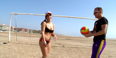 Feels good to fuck Laura Moreno in her fat and sexy ass