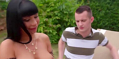 Beauteous And At Big Tits Dirt - Valentina Ricci And Sam Bourne