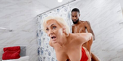 Wendy Raine And Seka Black - Seductive Mature Sluts Unforgettable Porn Clip