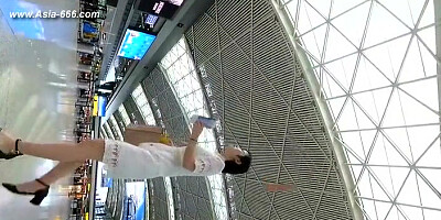 peeping chinese amateur upskirt.32