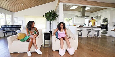 Prankish Black Teen 18+ Hot Porn Video - Alex Jones, Leah Michelle And Skyla Sun
