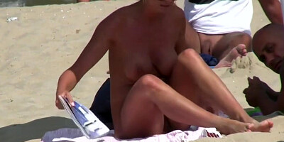 Big Tits Milf With Shaved Pussy Loves Public Nude Su