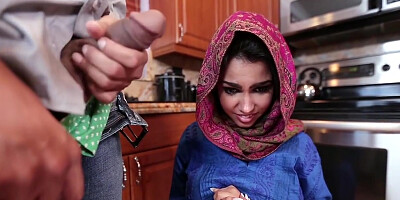 Tiny Creampie Lusting Arab Strokes Dong