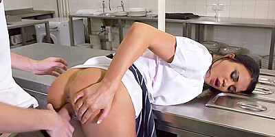 Jasmine Jae - Hunting The Wild Squirter