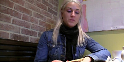 Blanche Bradburry - Knob in the Coffee Shop
