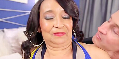 Rochelle Sweet - Rochelle Swings Our Way