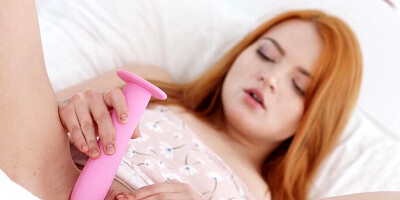 Redhead plays amazingly hot when it comes to hard sex