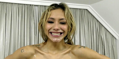 BTS footage showing babes that prefer double penetration