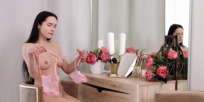 Brunette's boyfriend is glad to fuck her holes