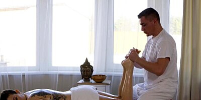 Massage Rooms Tattooed Italian brunette Marica Chanelle oily fuck session