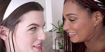 Watch Sneaky And Fiona Frosts Smut