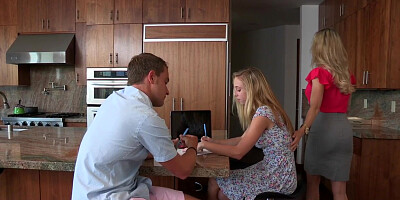 Stepmom cockrides in forbidden trio with teen 18+