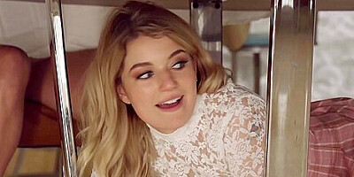 Hottest Stepmom Catches Slut Under Table With Rachael Cavalli