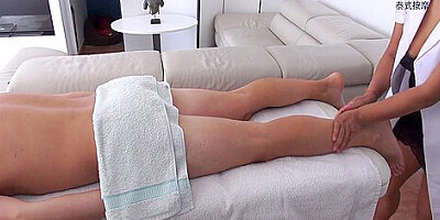 Sexy Asian Masseuse Cant Resist Making Me Cum! 18 Min