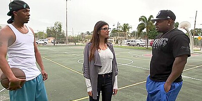 Hardcore Clip With Mia Khalifa