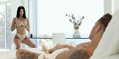 Simon Essence Of Sensuality