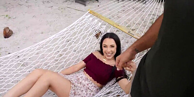 Selena Ivy Sexy Selena Gets Fucked Until She Squirts