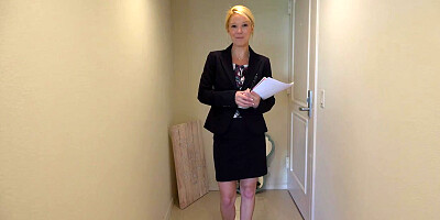 PropertySex Hot Milf Laura Bentley Gets a Creampie