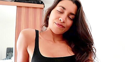 Slutty Kinkydogs - Housewife Seduces Porn