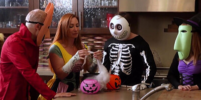 New Sophia Locke Evie Christian The Halloween Pranksters (27-10-2023) Streamvid.net