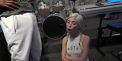 Takes A Black Cock For Her Carreer With Piper Perri