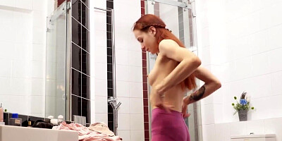 The tight pussy of Red Madness gaped by a stiff BWC