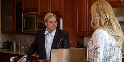 Great Eye Contact As Mellanie Monroe Gets Fucked